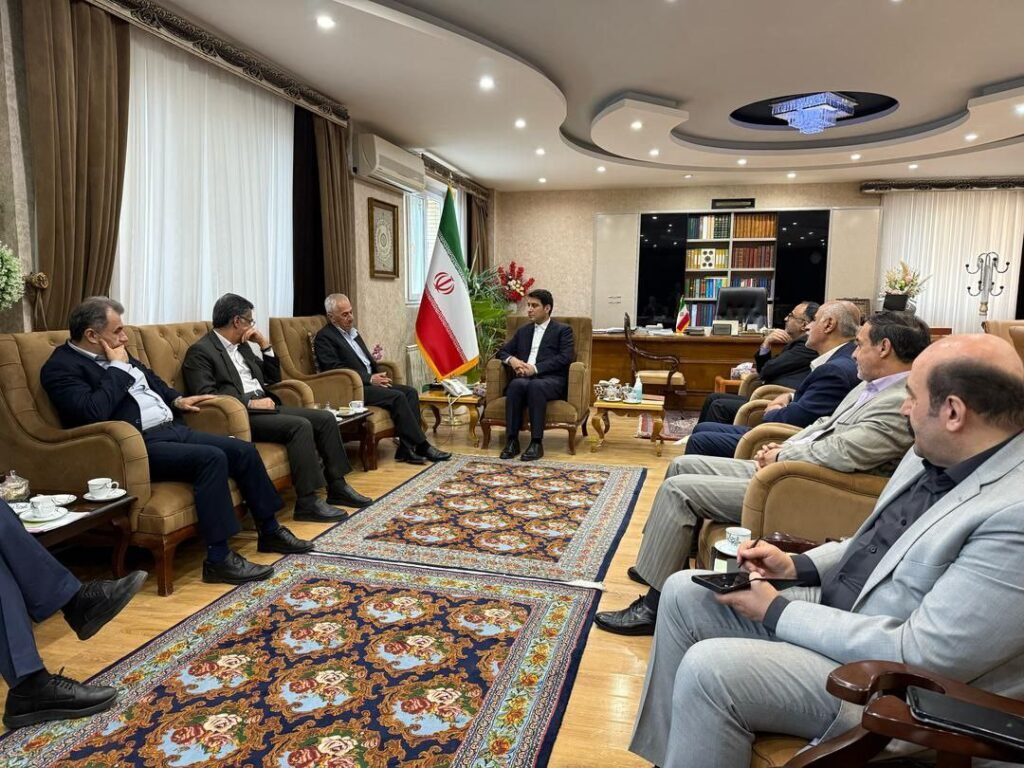 نقش حیاتی بخش خصوصی در ایجاد اشتغال و سرمایهگذاری پایدار نقش حیاتی بخش خصوصی در ایجاد اشتغال و سرمایهگذاری پایدار