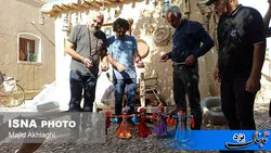 بومی‌سازی خیمه‌شب‌بازی با عروسک و موسیقی اصیل ابرکوهی